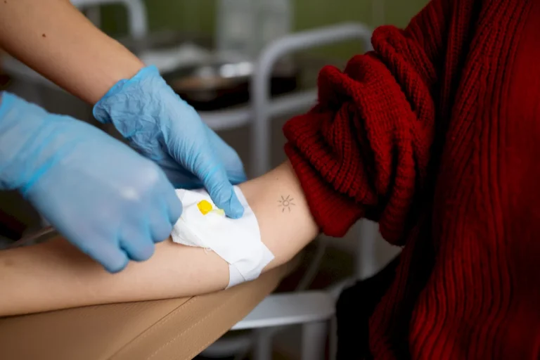 sancaktepe hilal mahallesi evde serum hizmeti 0537 981 74 34 4593904